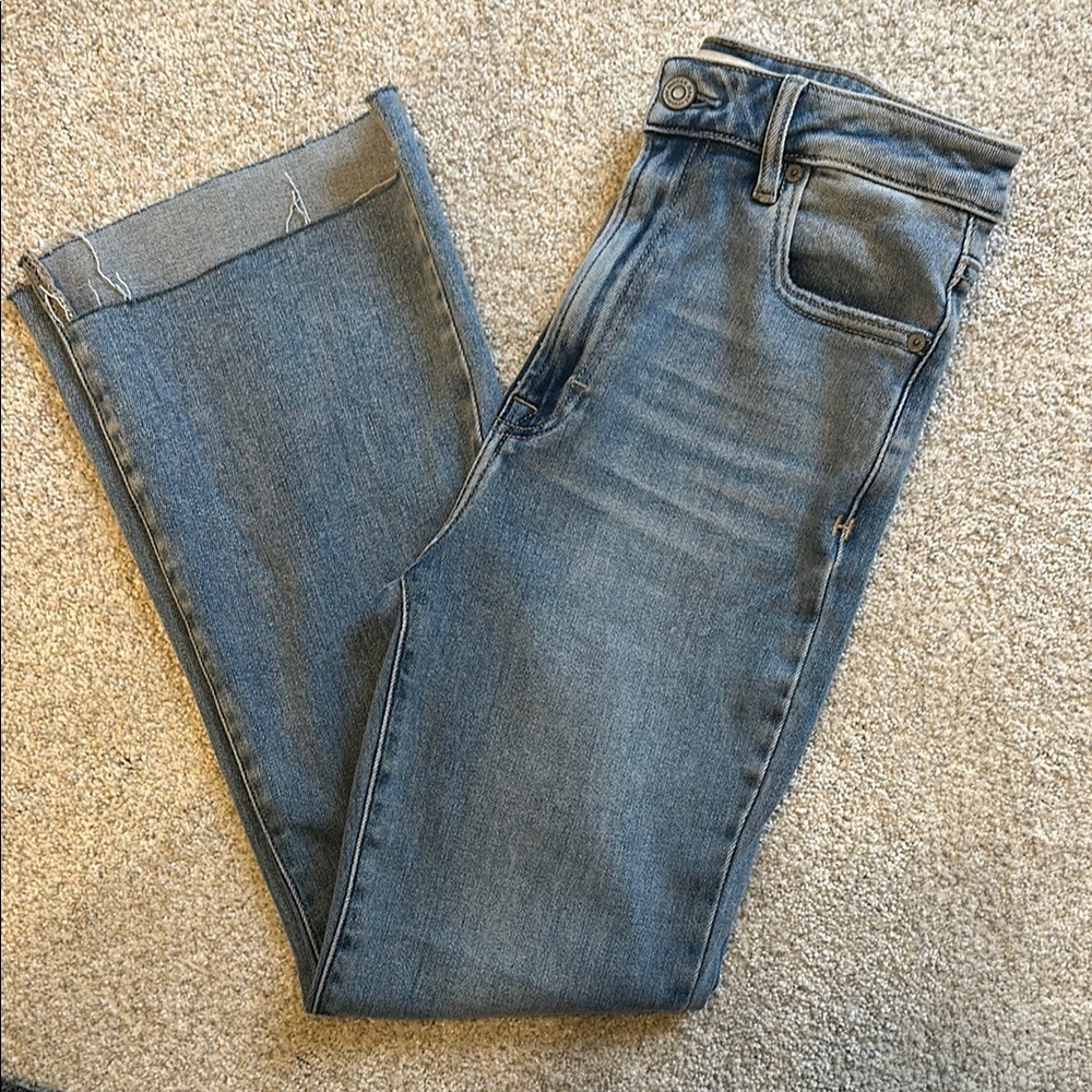 Hidden Jeans